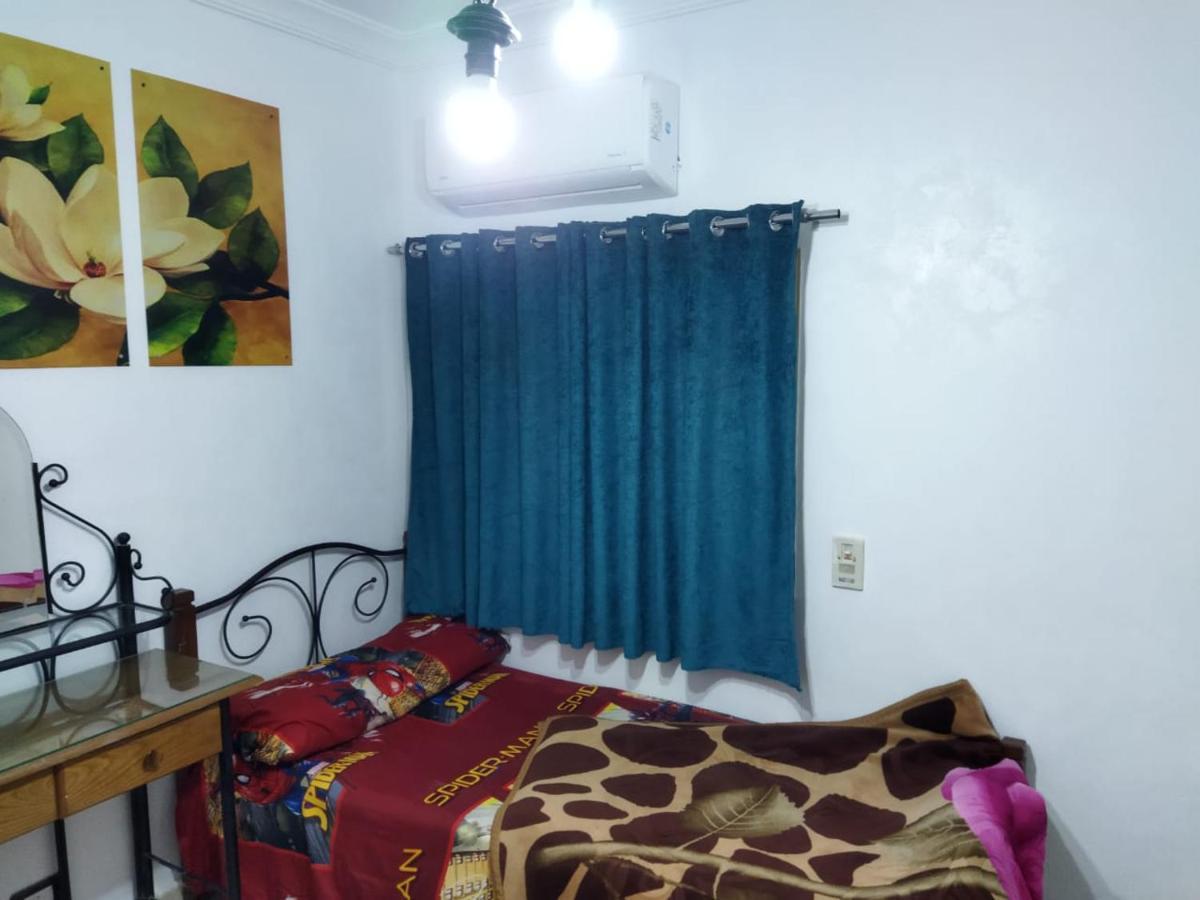 2 Gleem Seaview Aparthotel